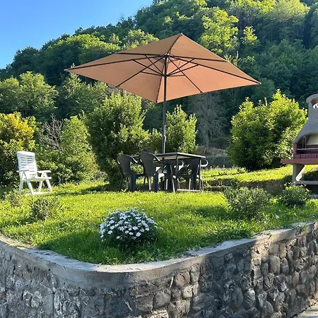 2 Bedroom Cozy In San Colombano Certenol *